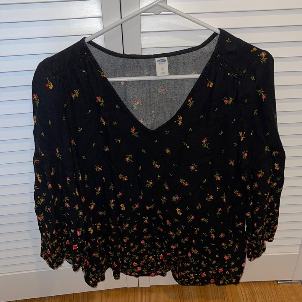 Floral top